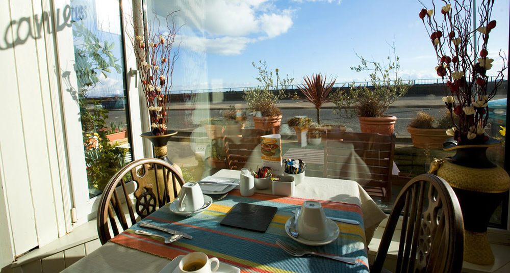 Leonardos Guest House Swansea Exterior foto