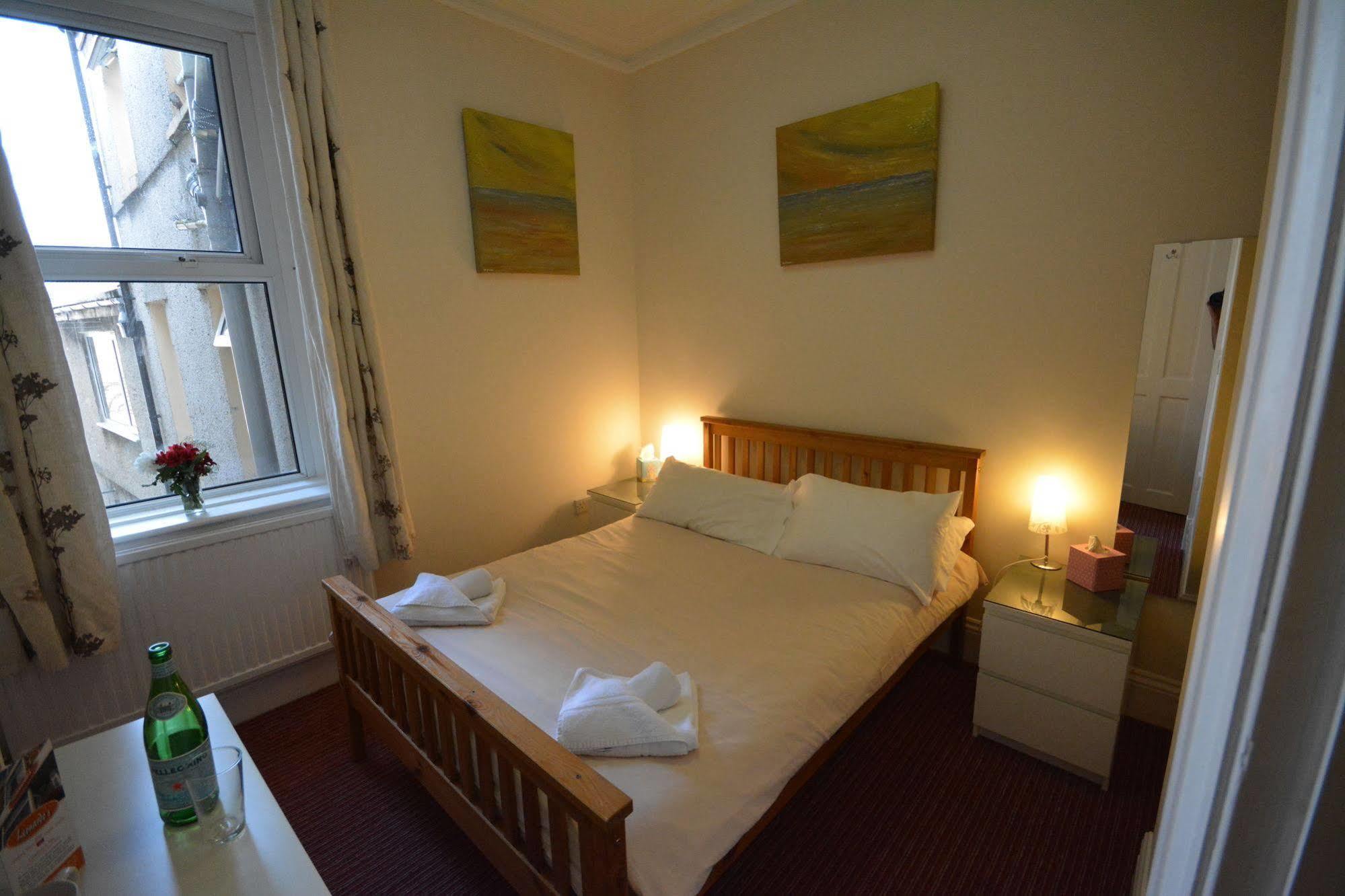 Leonardos Guest House Swansea Exterior foto